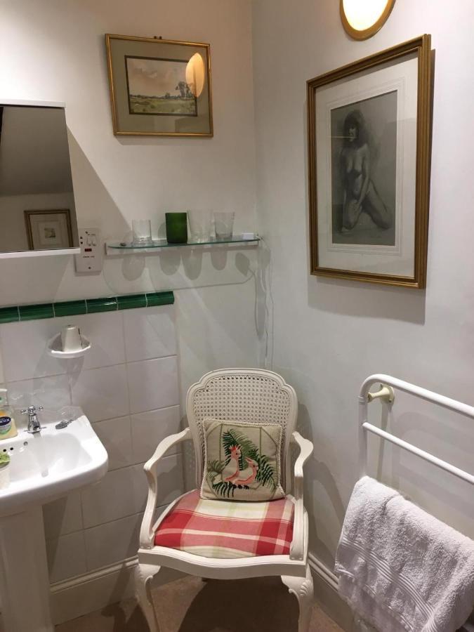 The Old Rectory Bed & Breakfast Abergavenny Ngoại thất bức ảnh